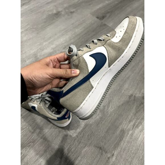 Nike Air Force 1 LV8 Casual Shoes - Picture 6 of 12